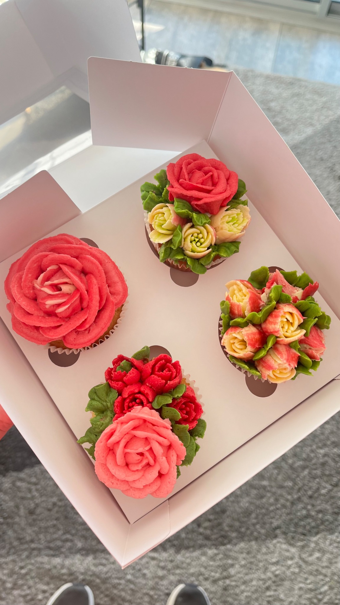 Caja de 4 Cupcakes Rosa